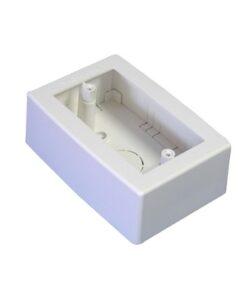 Caja de Registro Universal, color blanco de PVC auto extinguible (7902-02001)