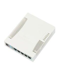 Switch Mikrotik 5 puertos Gigabit Ethernet y 1 SFP