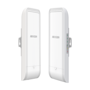 Kit Punto de Acceso (AC) PTP y PTMP en 5 GHz / PoE / Hasta 867 Mbps / Salida PoE (alimenta una camara) / Antena Sectorial de H: 50° / MIMO 2X2 / 8 dBi de Ganancia / Uso en Exterior /