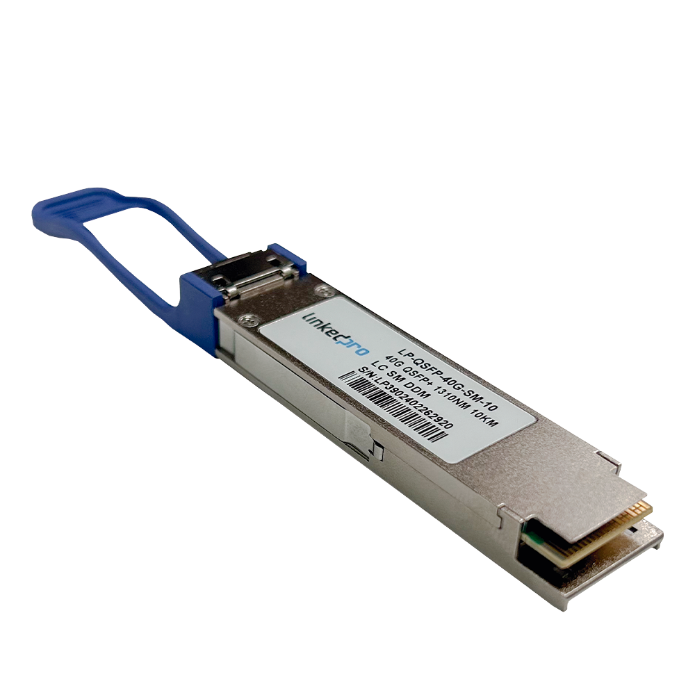 Transceptor QSFP+ (Mini-Gbic) / Monomodo / 40 Gbps de velocidad / Conectores LC Dúplex / Hasta 10 km de Distancia 1 Transceptor QSFP+ (Mini-Gbic) / Monomodo / 40 Gbps de velocidad / Conectores LC Dúplex / Hasta 10 km de Distancia