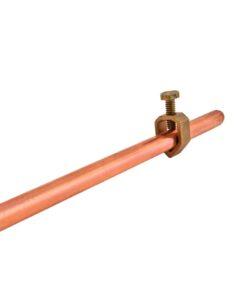 Varilla Copperweld puesta a tierra