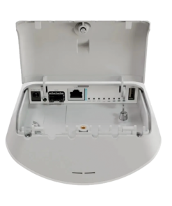 (mANTBox ax 15s) Estación base doble banda 2.4 / 5 GHz con una potente antena sectorial incorporada, RouterOS L4, International version 8 Globaltecnoly L22UGS5HAXD2HAXD15S LAT IZQ l