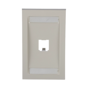 Placa de Pared Vertical Ejecutiva, Salida Para 1 Puerto Mini-Com, Con Espacios Para Etiquetas, Color Blanco Mate