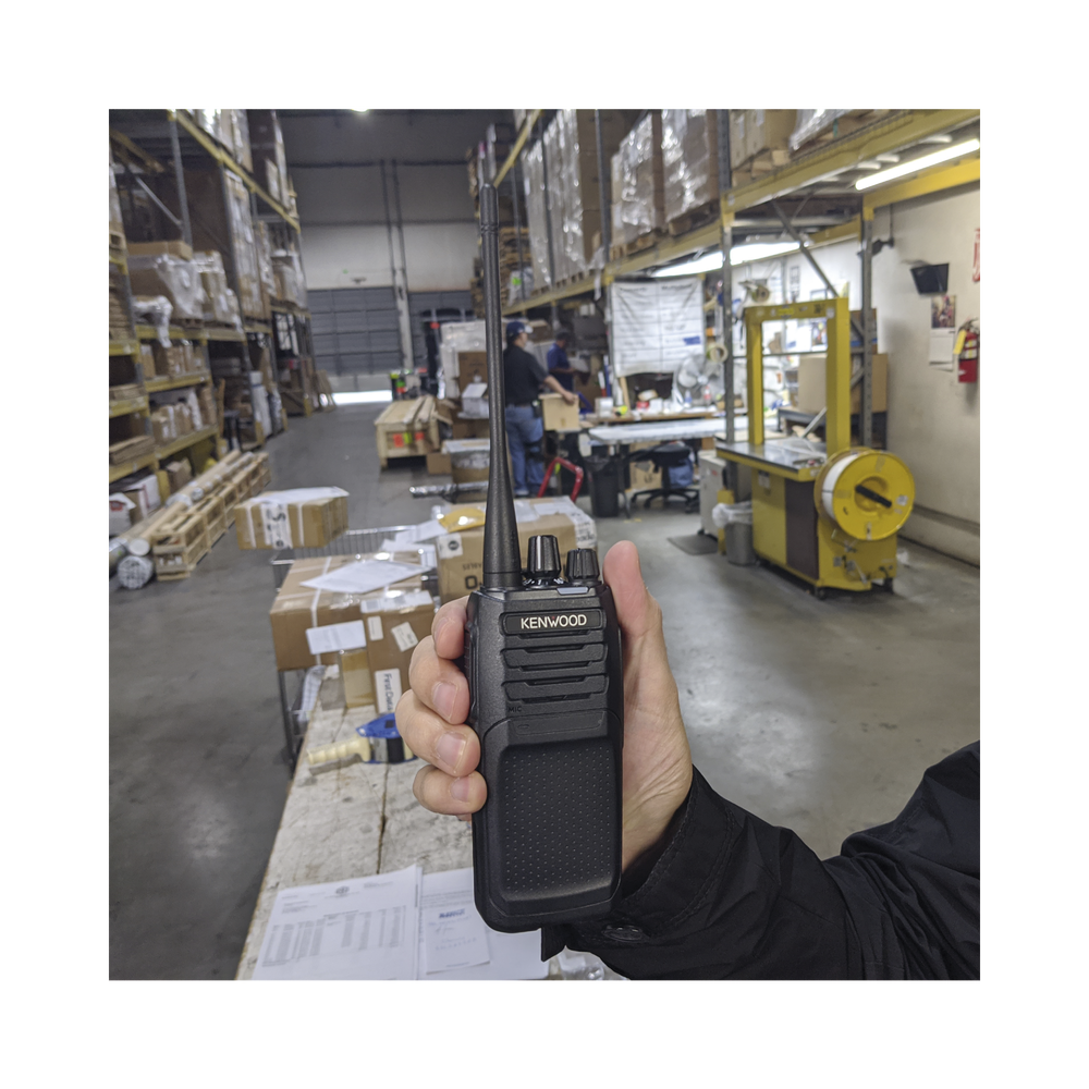136-174 MHz, Analógico, 5 Watts, 64 Canales, GPS, IP55, MIL-STD-810, Inc. antena, batería, cargador y clip 7 136-174 MHz, Analógico, 5 Watts, 64 Canales, GPS, IP55, MIL-STD-810, Inc. antena, batería, cargador y clip - Imagen 7