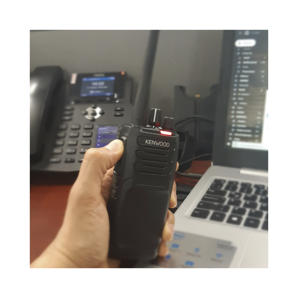 136-174 MHz, Analógico, 5 Watts, 64 Canales, GPS, IP55, MIL-STD-810, Inc. antena, batería, cargador y clip 8 136-174 MHz, Analógico, 5 Watts, 64 Canales, GPS, IP55, MIL-STD-810, Inc. antena, batería, cargador y clip - Imagen 8