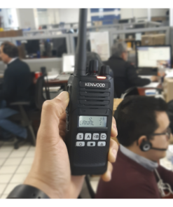 400-470 MHz, Digital NXDN-Analógico, 5 Watts, 260 Canales, 9 Teclas, Roaming, Encriptación, GPS, Inc. antena, batería, cargador y clip - Imagen 10