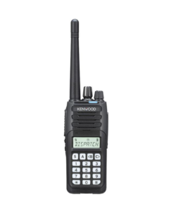 Alternative view of 136-174 MHz, Digital NXDN-Analógico, DTMF, IP67, 5 Watts, 260 Canales, Roaming, Encriptación, GPS, Inc. antena, batería, cargador y clip